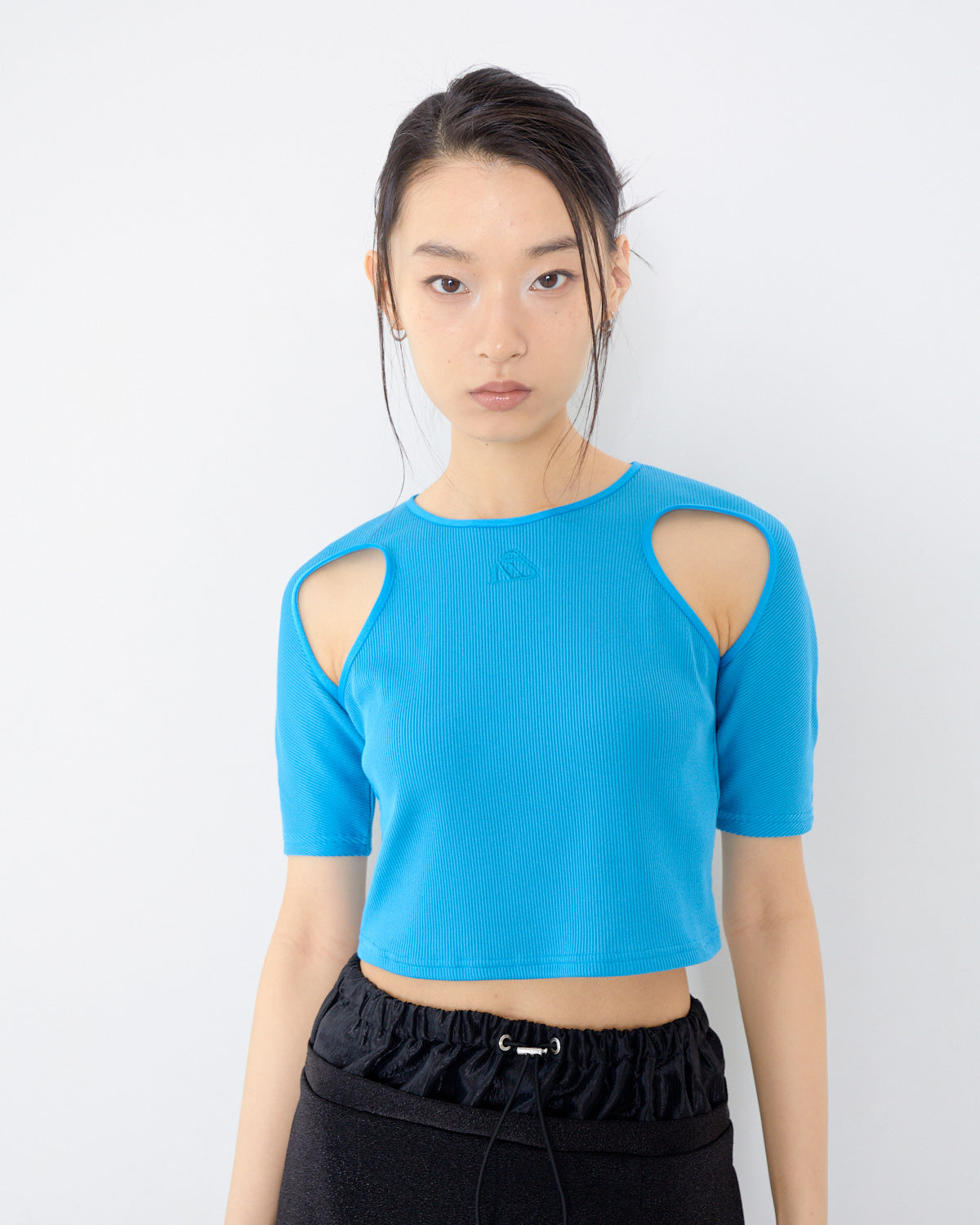 NOTCH ARM CROPPED RIB TOPS | TOPS | STORE | THINGS THAT MATTER