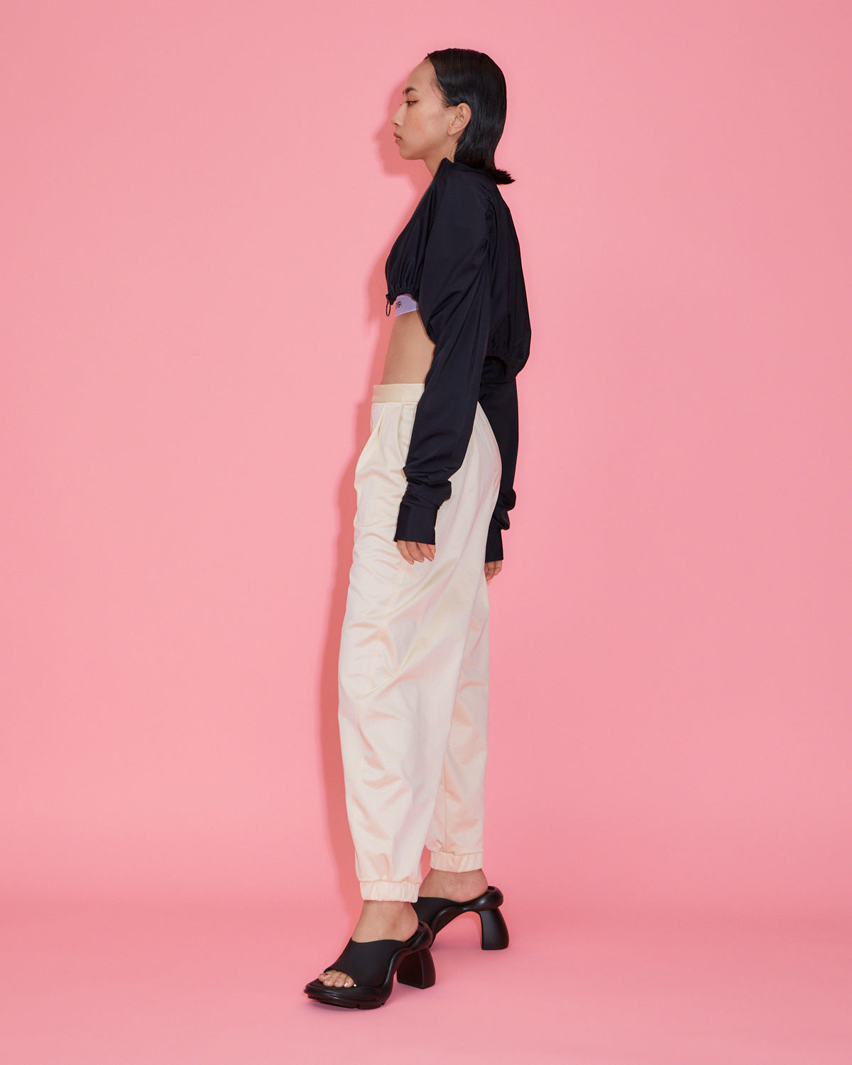 H:170cm / 02size