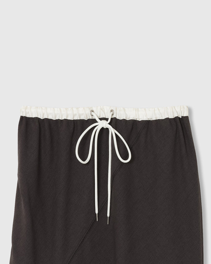 RANDOM FLARE SKIRT