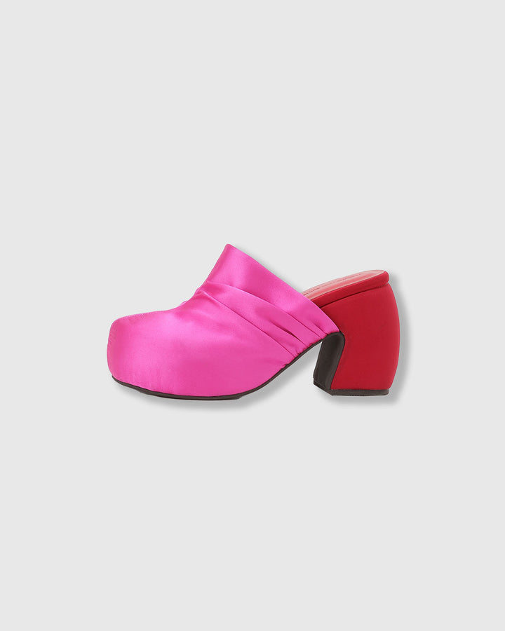 SATIN PLATFORM CLOG SANDALS