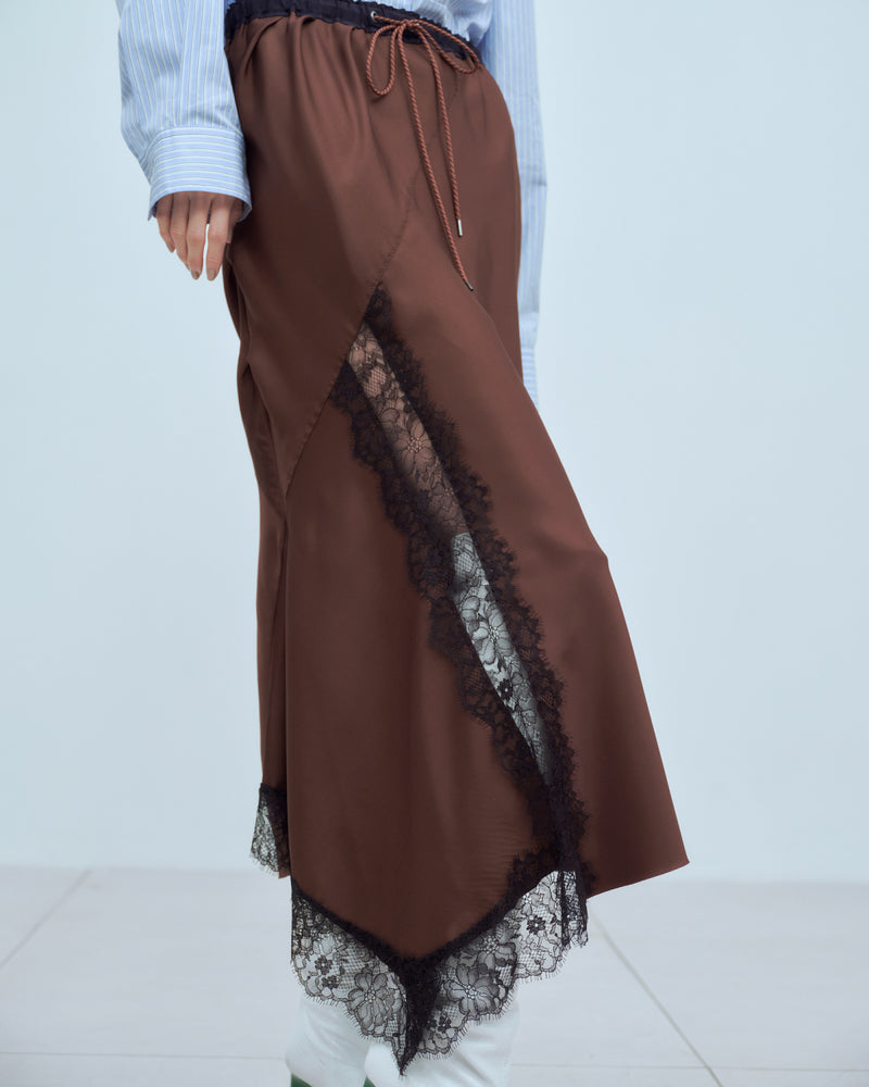 RANDOM FLARE LACE SKIRT