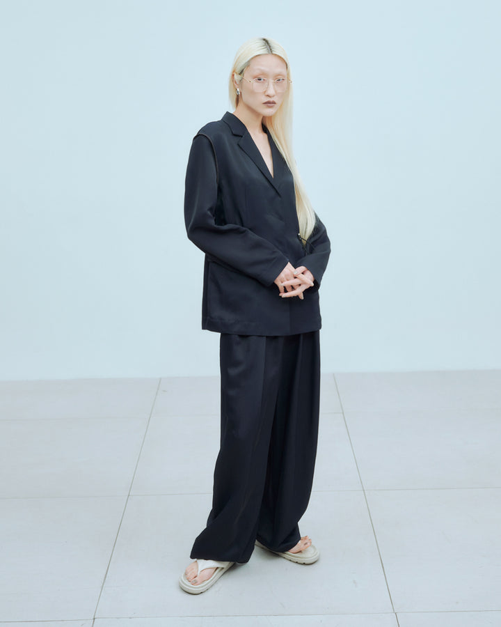 ROUND SILHOUETTE PANTS
