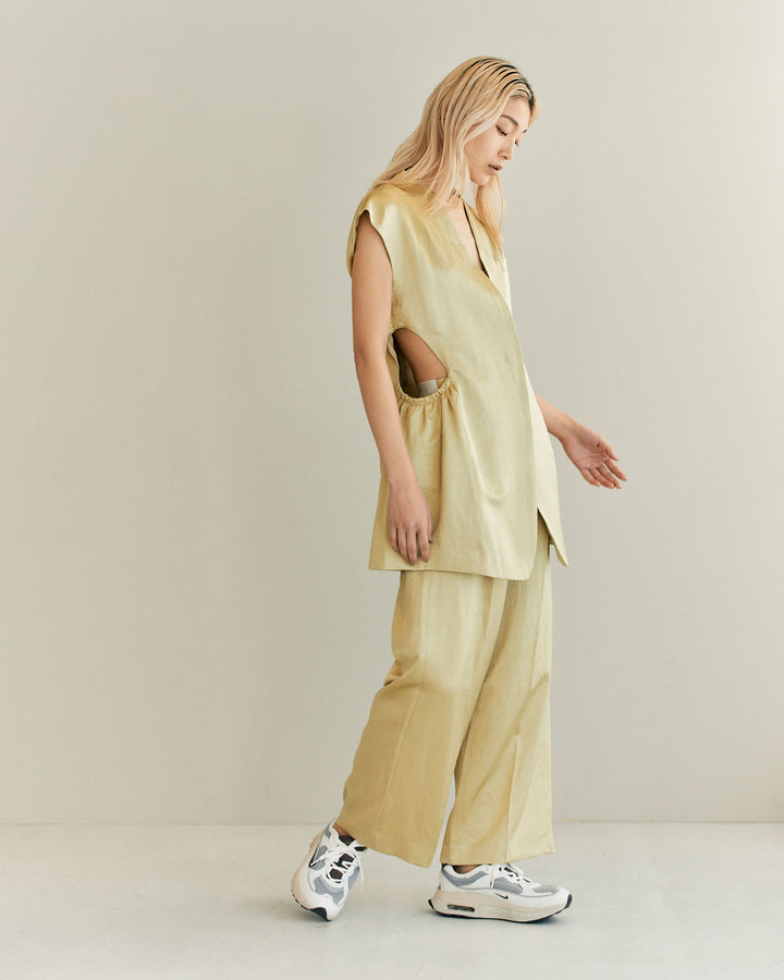 H:171cm / 02size