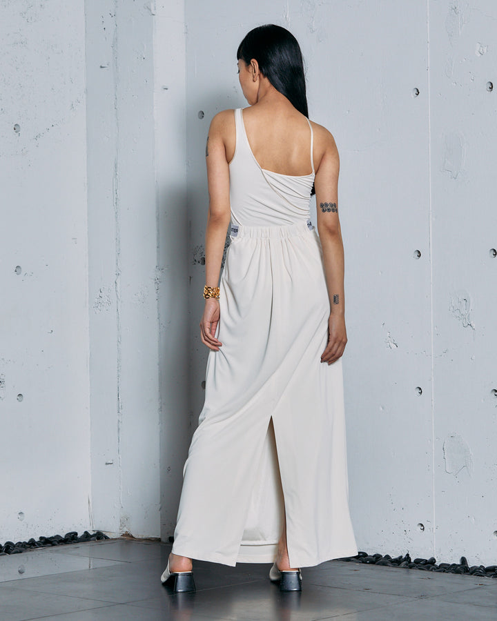 CUTTING LAYERED TOPS