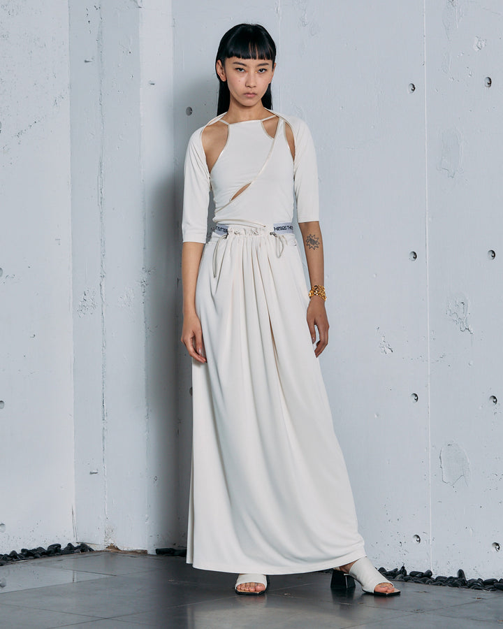 CUTTING LAYERED TOPS