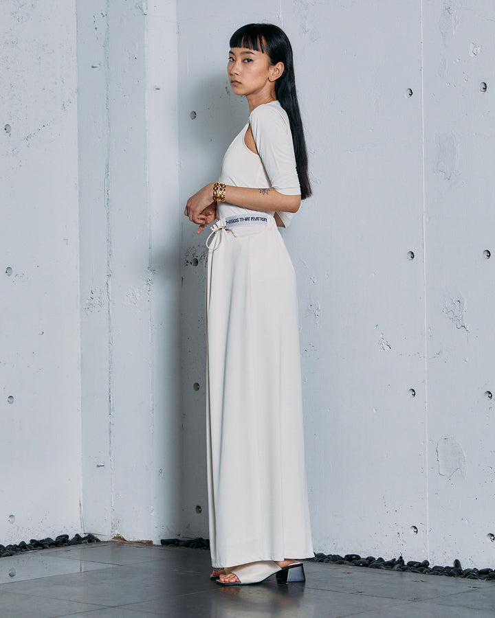CUTTING LAYERED TOPS