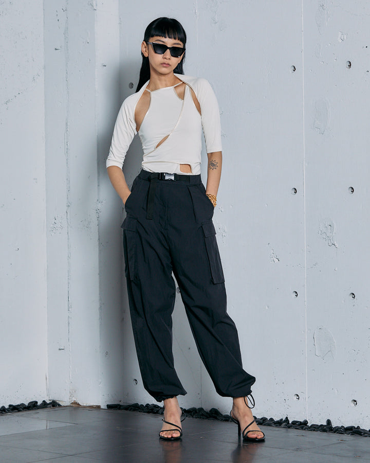 CUTTING LAYERED TOPS