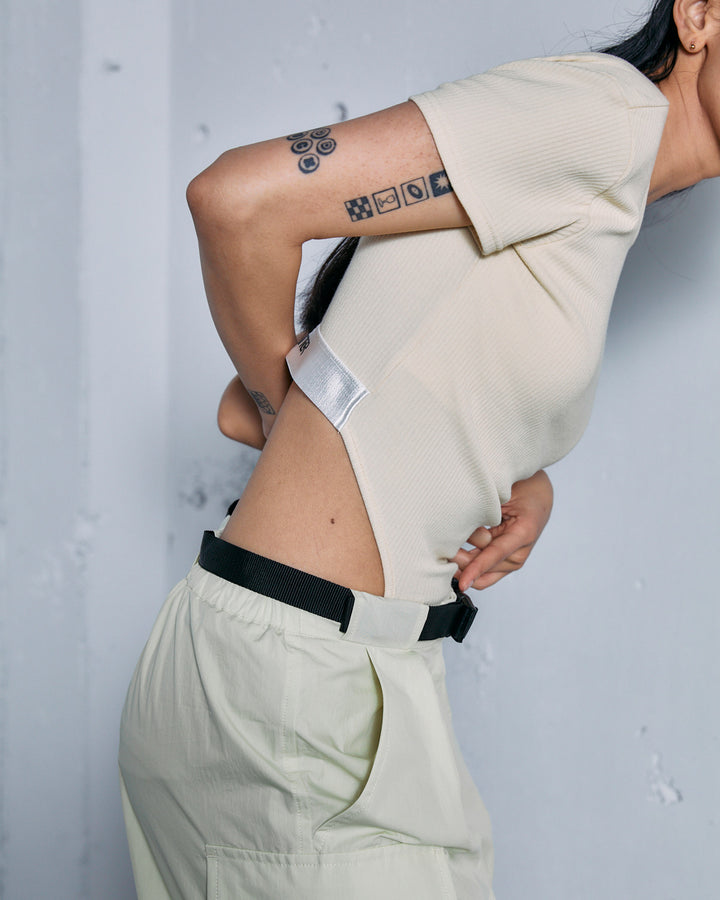 TERECO RIB BACK OPEN T-SHIRT