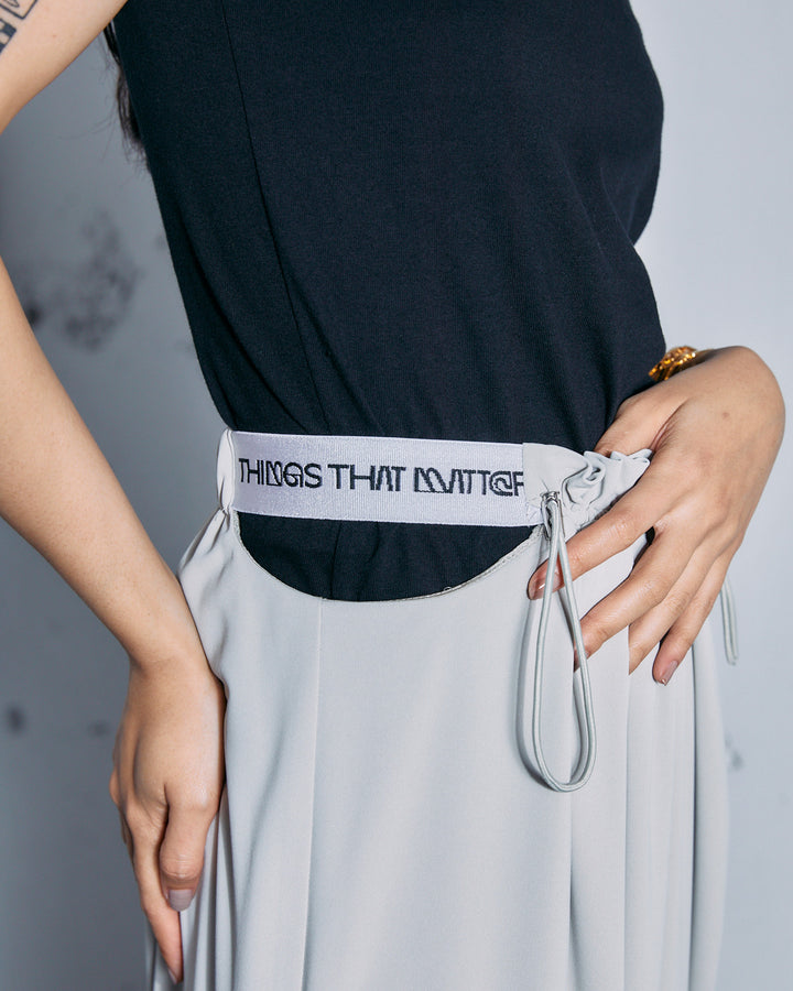 CUTTING NARROW SKIRT