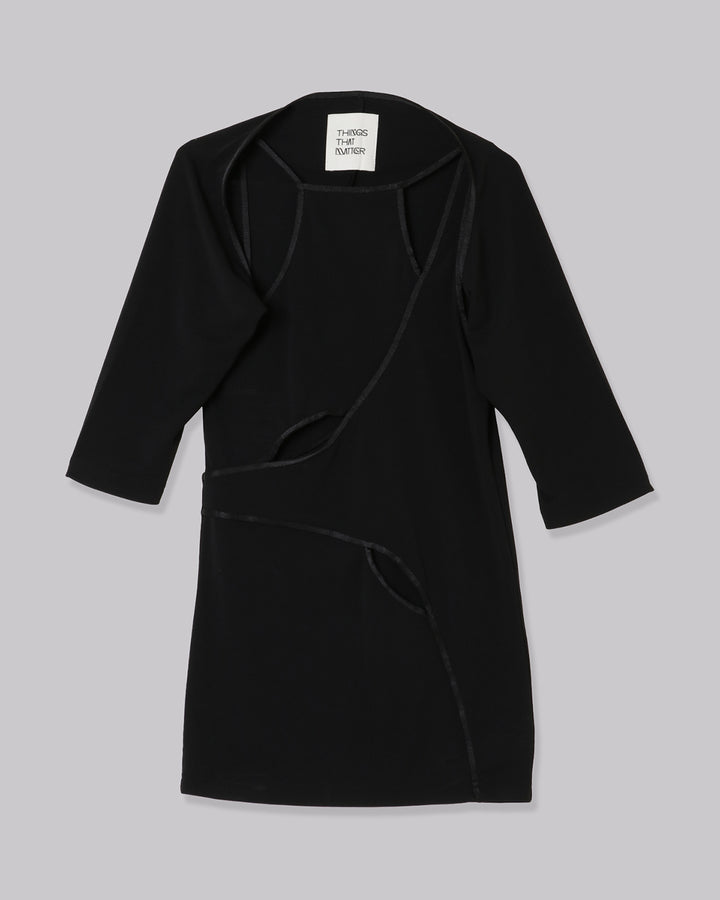 CUTTING LAYERED TOPS
