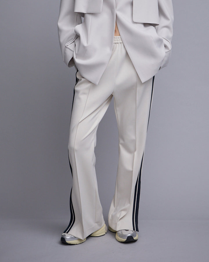 H:172cm / 02size