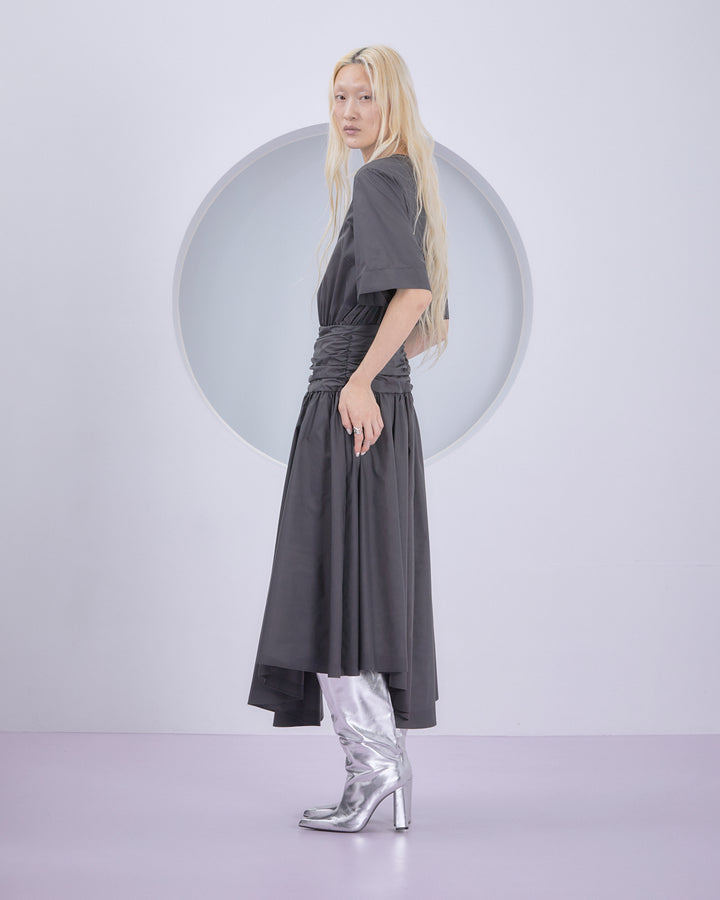 H:174cm / 02size