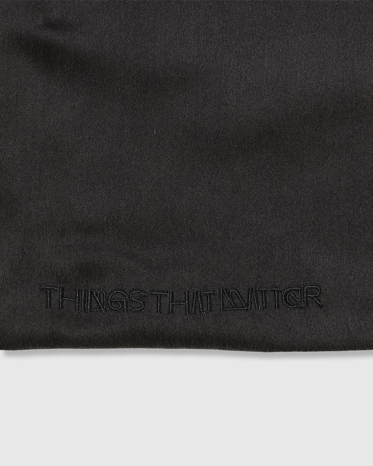 SKIN BREATHING SILK PILLOWCASE