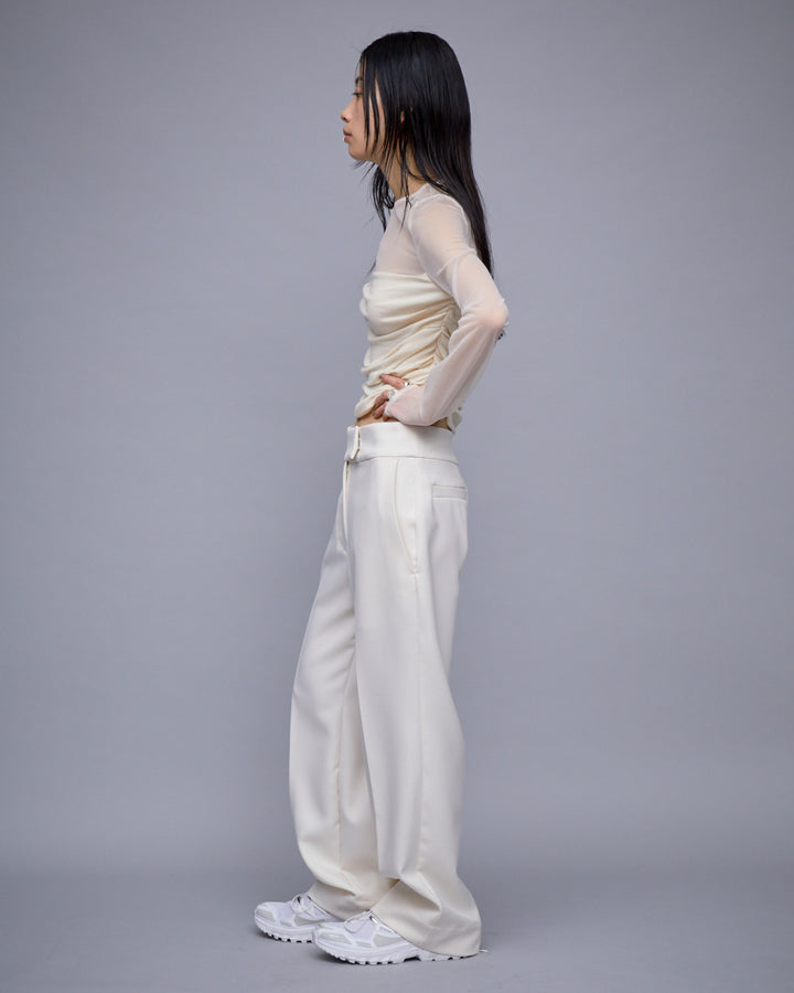 H:162cm / 01size