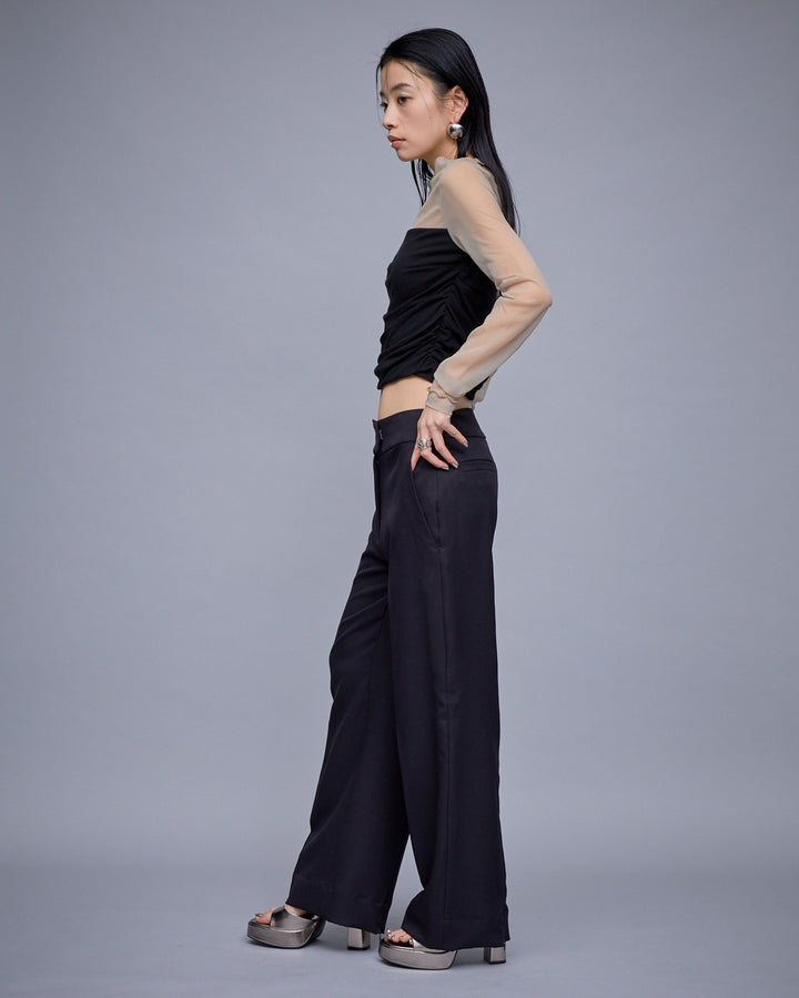 H:162cm / 01size