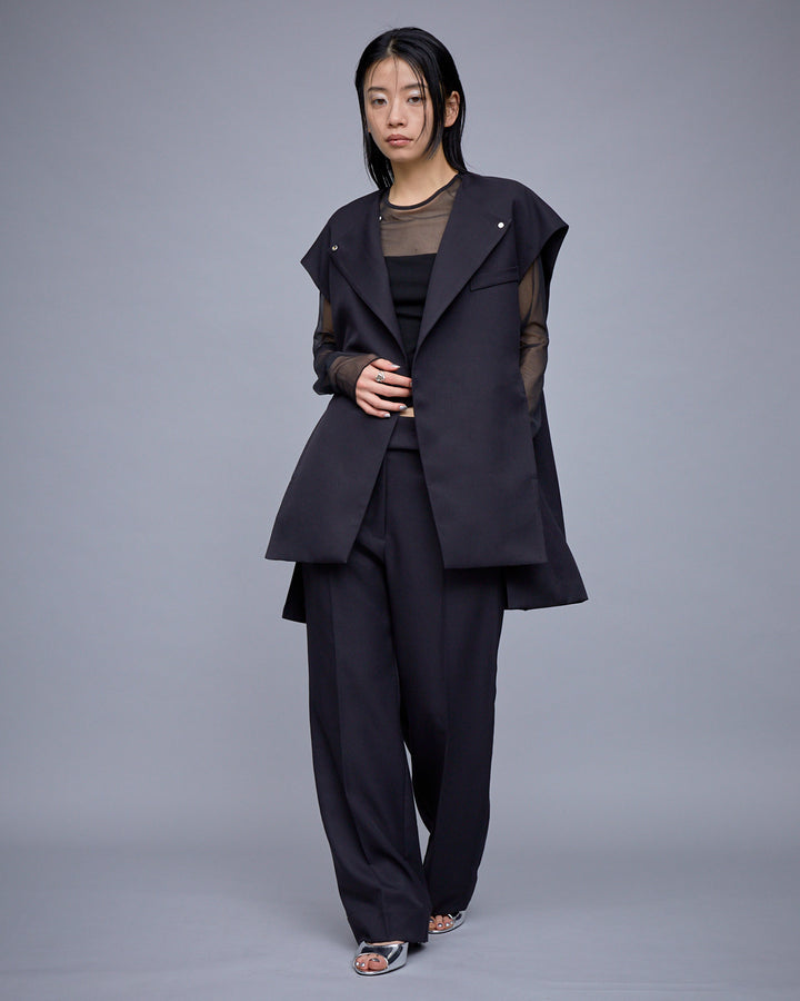 H:162cm / 01size