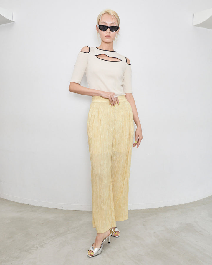 H:175cm / 02size