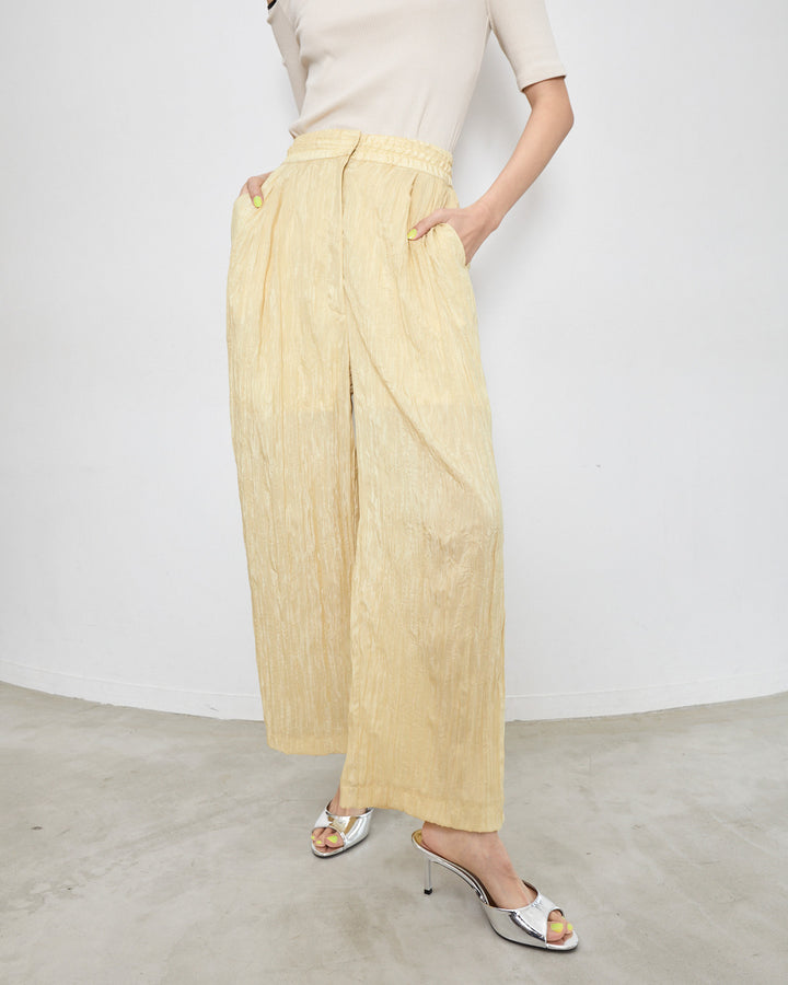 H:175cm / 02size