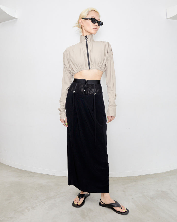 H:175cm / 02size