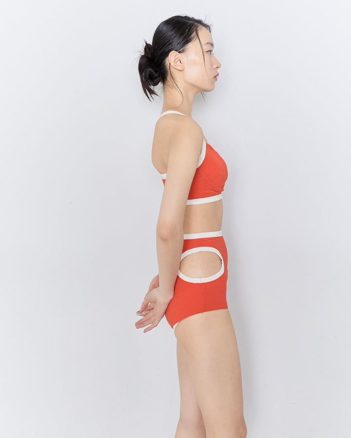 H:169cm / 02size