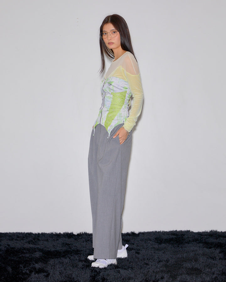 H:173cm / 02size