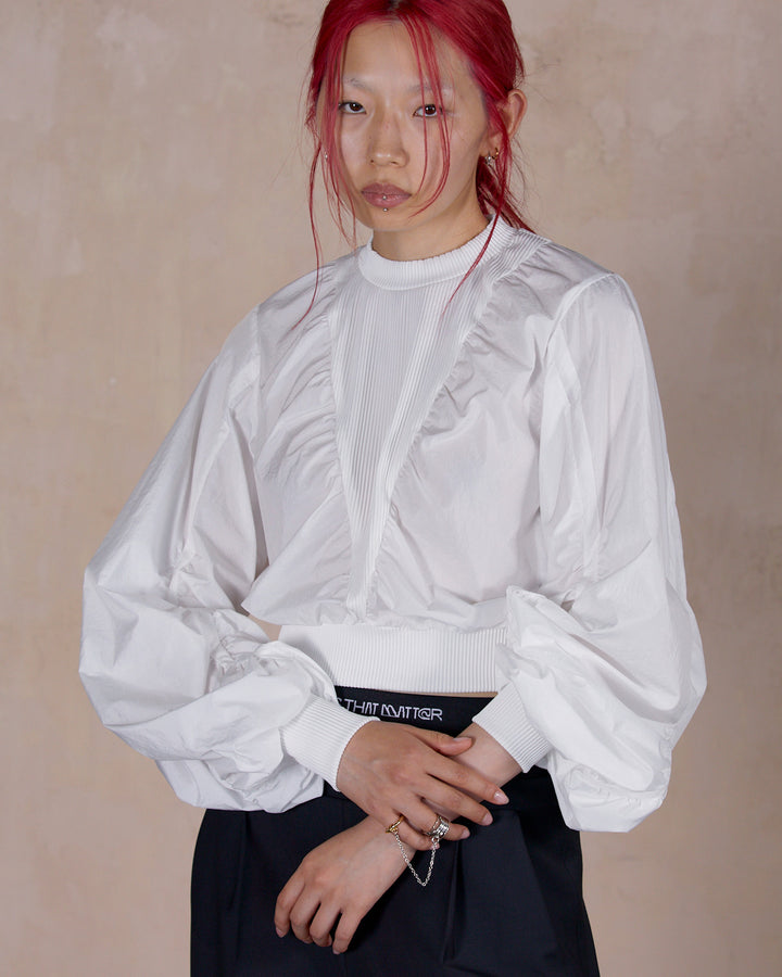 STONE NYLON GATHER PULLOVER