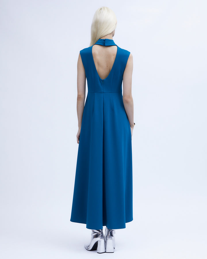 H:174cm / 02size