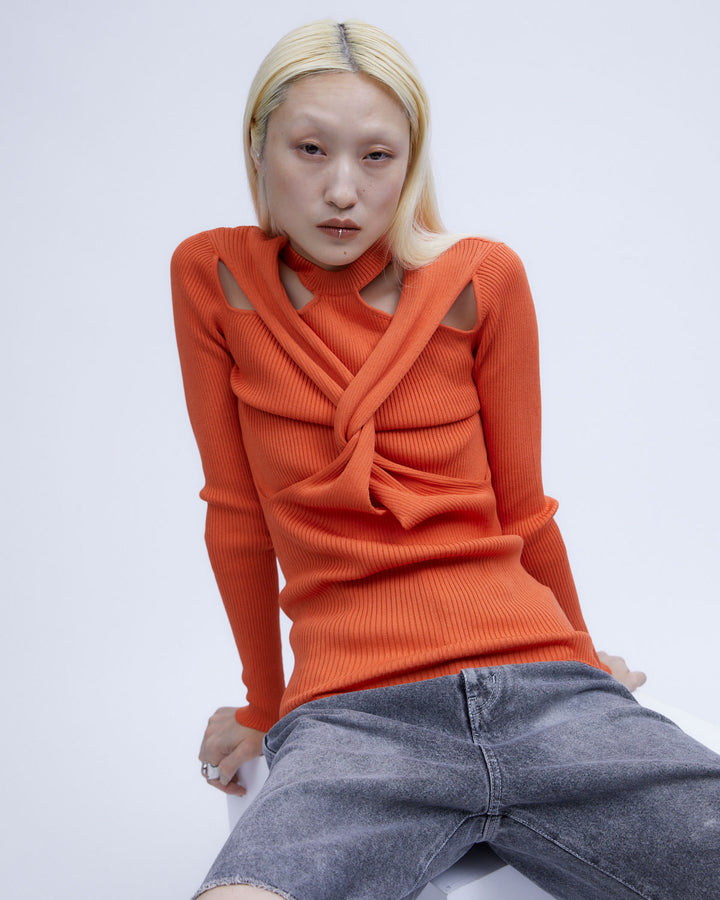 TWIST KNIT TOPS