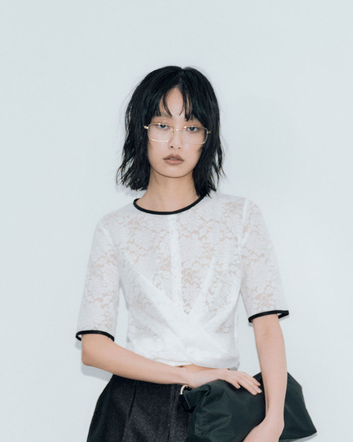 LACE CROSS CROPPED TOPS