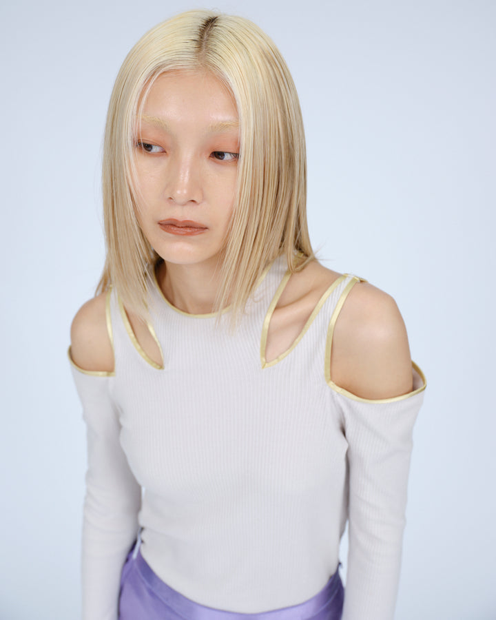 LIGHT GRAY
*こちらが実物に近い色味になります