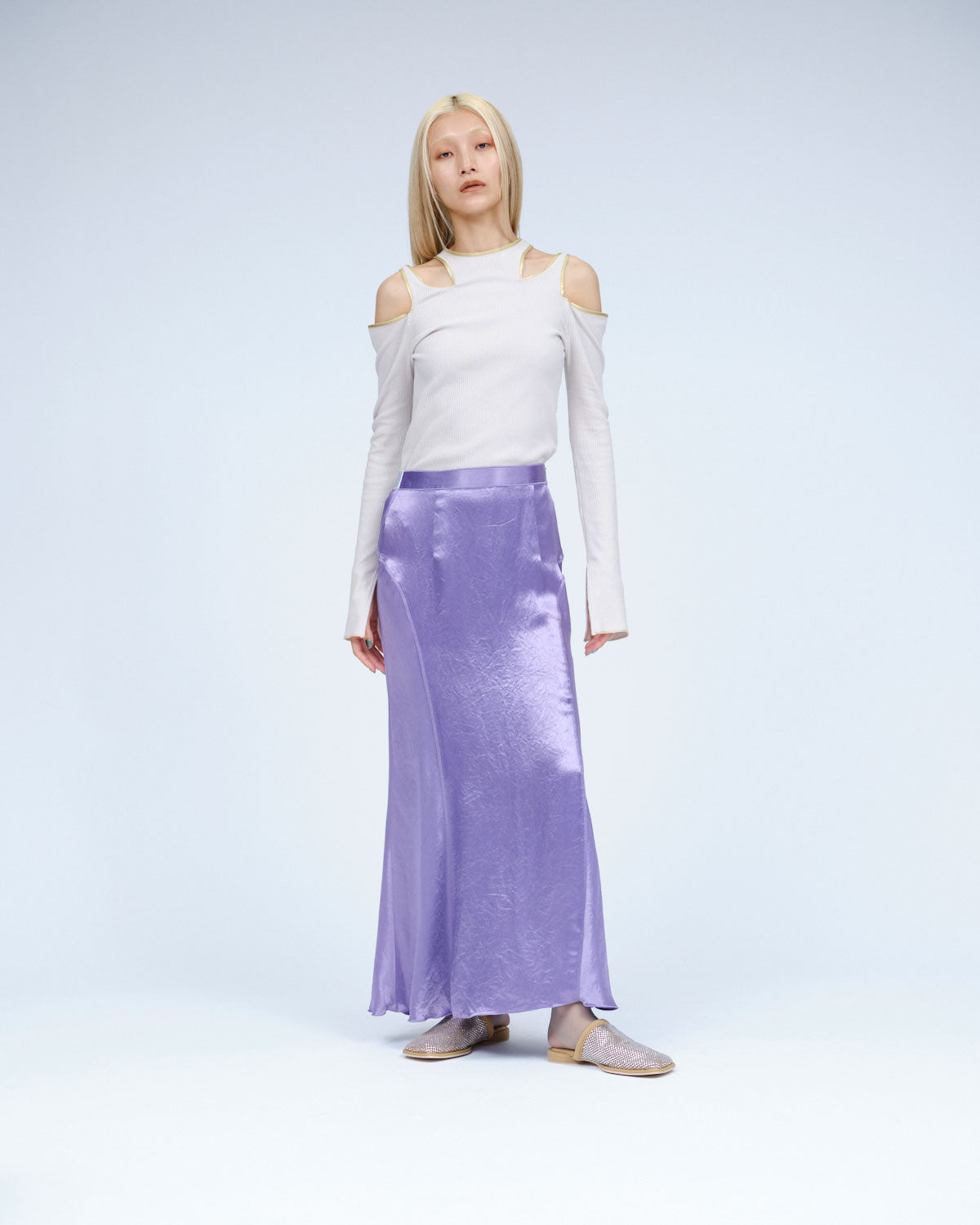 BACK SLIT ACETATE SATIN MAXI SKIRT | BOTTOMS | STORE | THINGS THAT