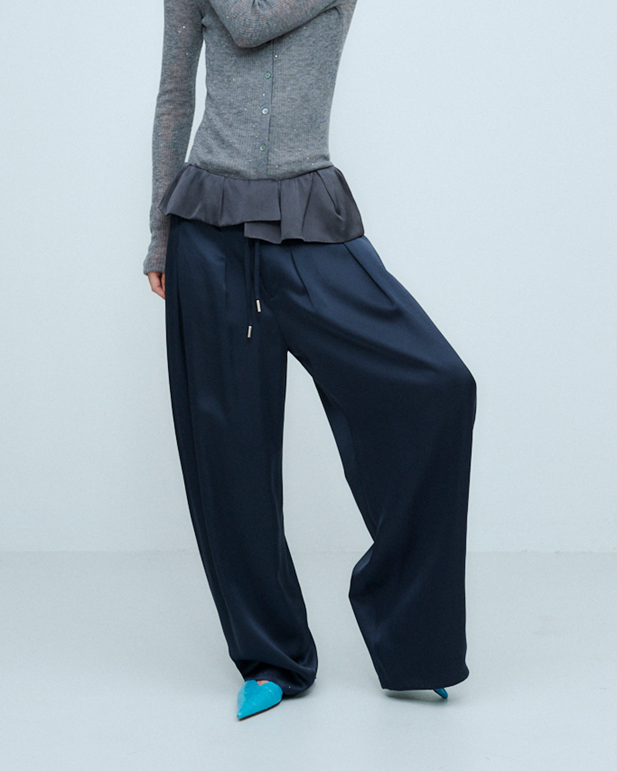 PEPLUM SATIN EASY PANTS | SENSE 16_ | STORE | THINGS THAT MATTER