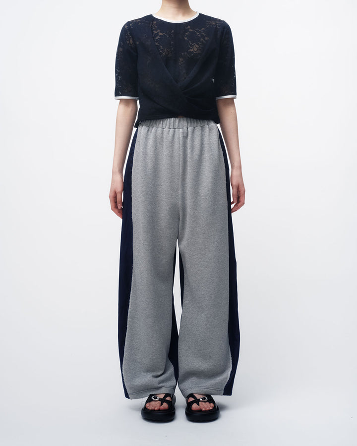 LACE CROSS CROPPED TOPS