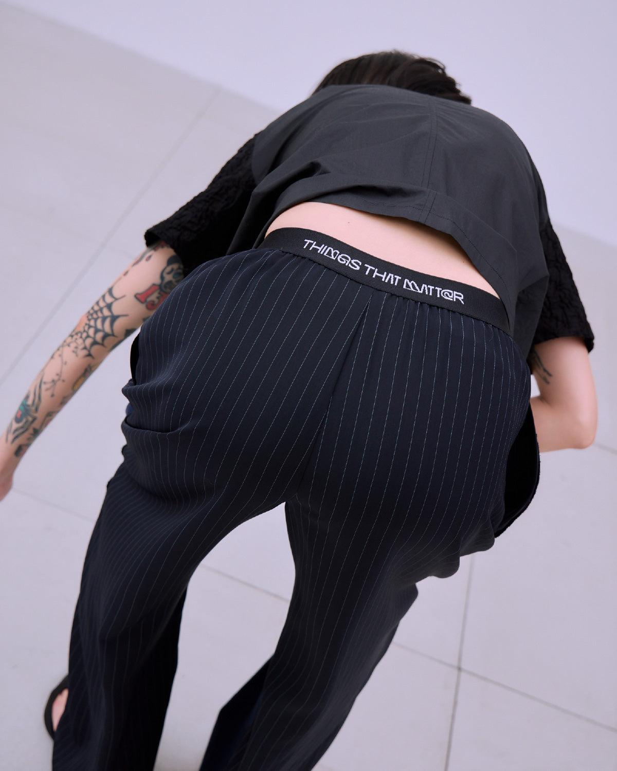 SMART STRIPE SWEAT PANTS | PANTS COLLECTION | STORE | THINGS THAT