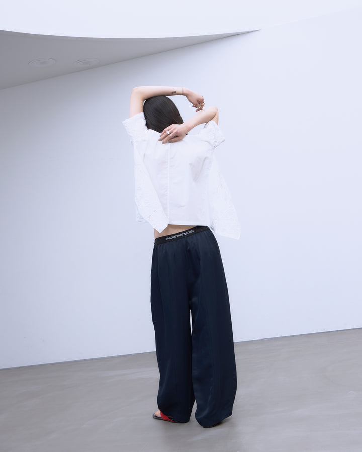 CHAOS EMBROIDERY BLOUSE