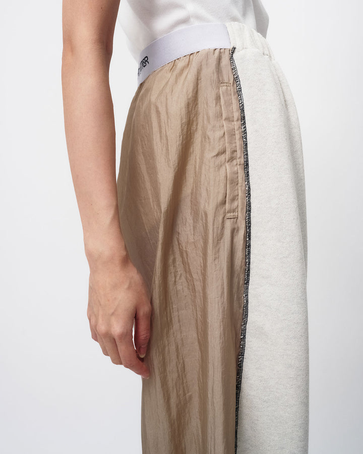 NYLON TAFFETA GLITTER SWEAT PANTS