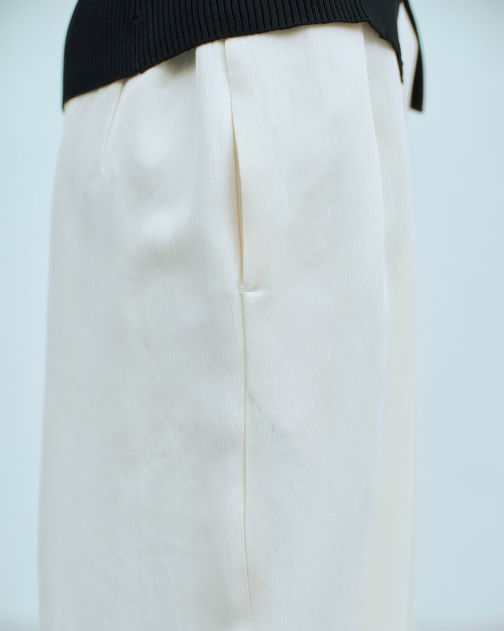 ROUND SILHOUETTE PANTS