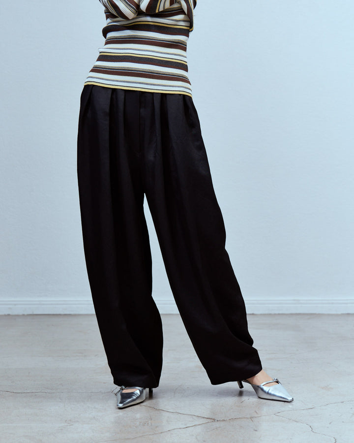 ROUND SILHOUETTE PANTS