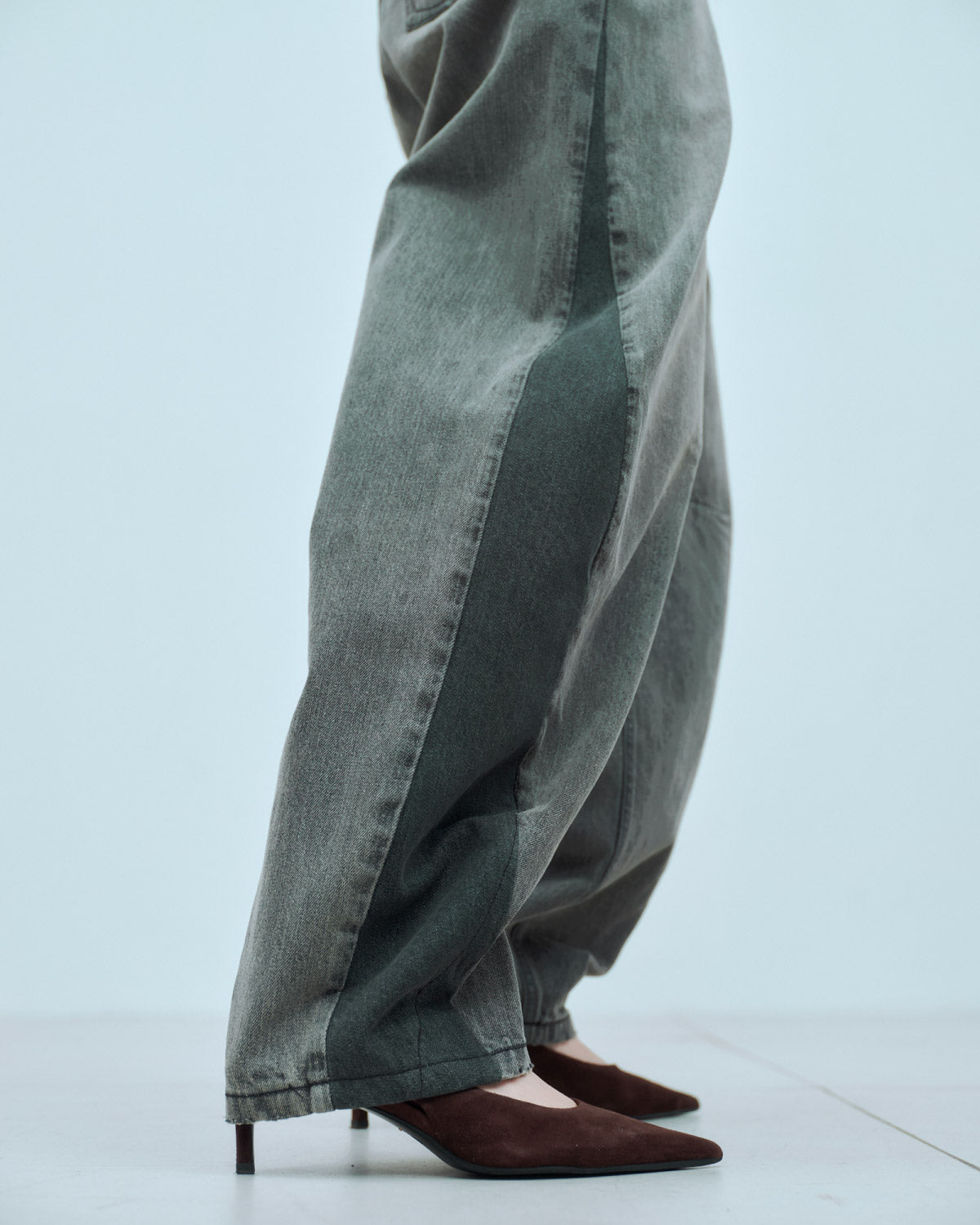 CURVE SILHOUETTE DENIM | PANTS COLLECTION | STORE | THINGS THAT