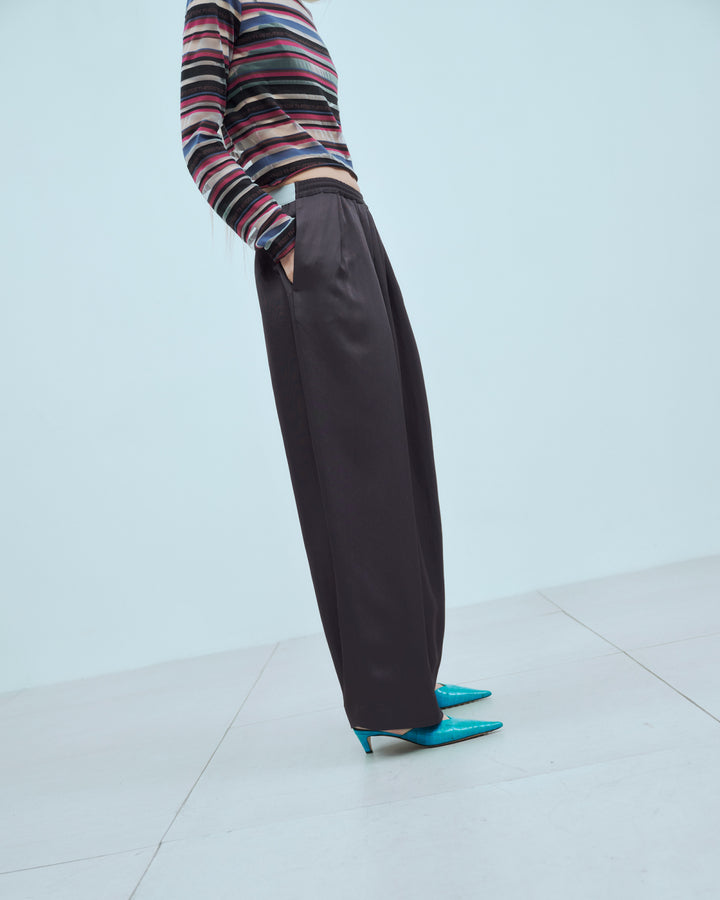 SHEER LOGO BORDER TOPS