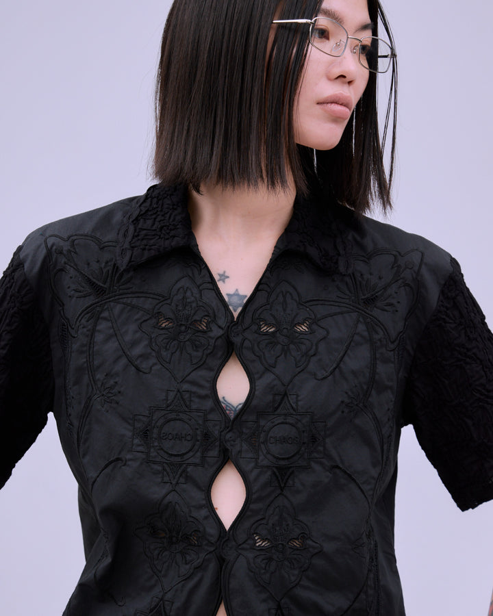 CHAOS EMBROIDERY BLOUSE