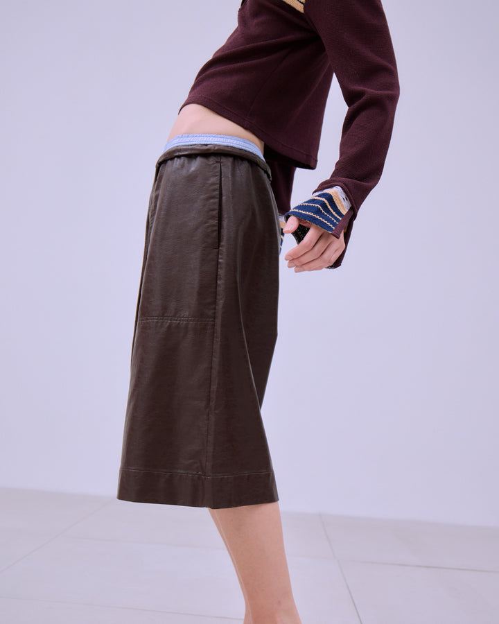 FAUX LEATHER BERMUDA PANTS