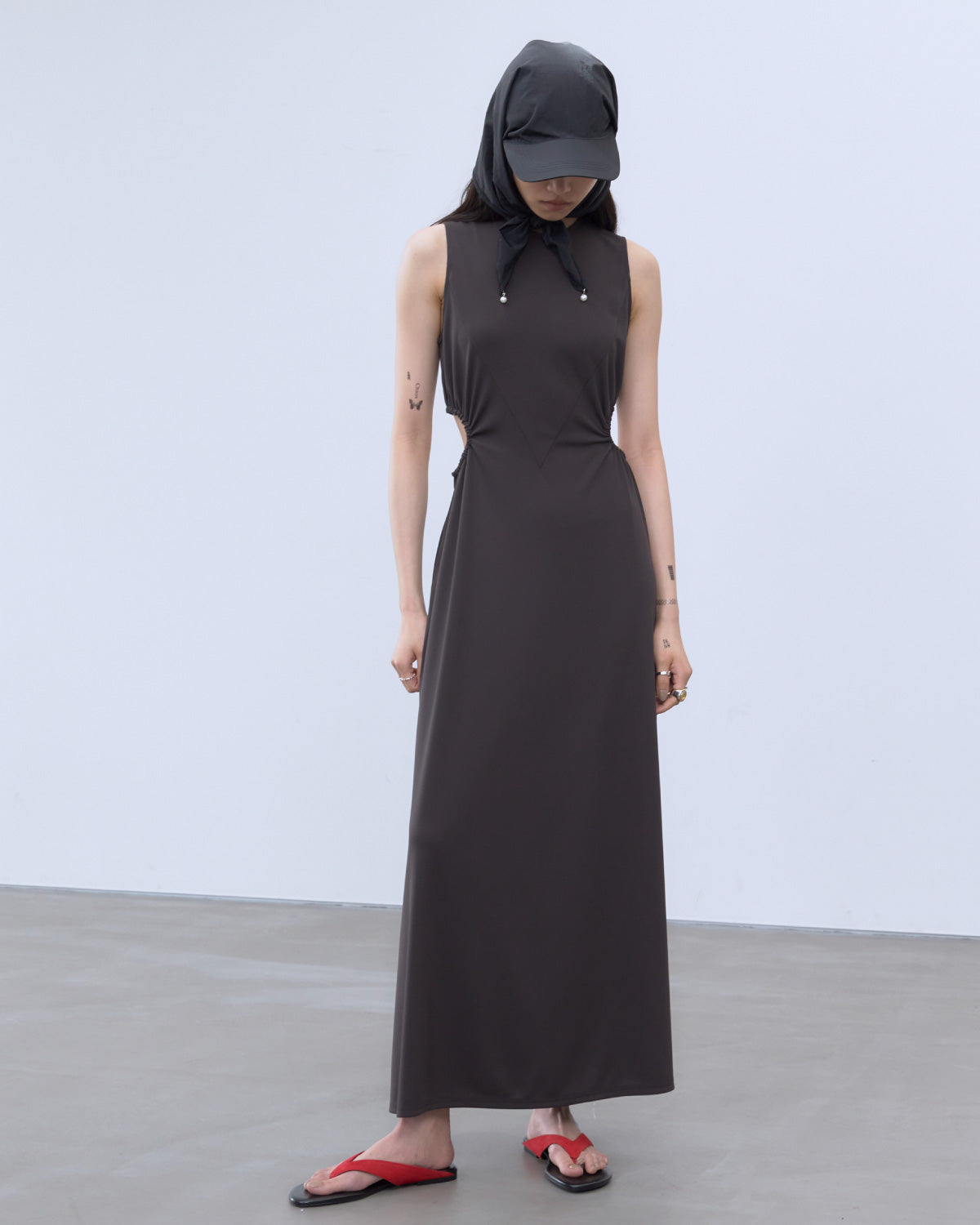 ドレスフォーム ミッシーサイズ 10 CUTOUT JERSEY DRESS | COMING SOON | STORE | THINGS THAT MATTER