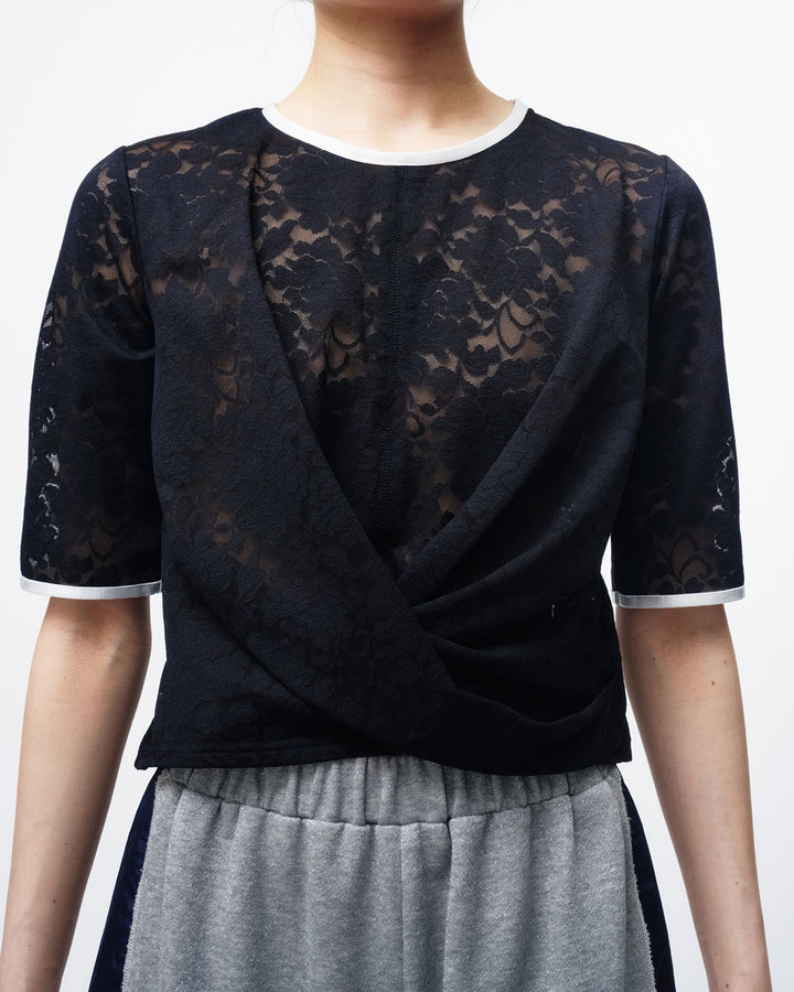 LACE CROSS CROPPED TOPS