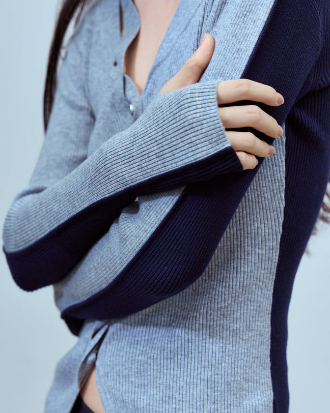 WAVY FRONT CUTOUT RIB CARDIGAN