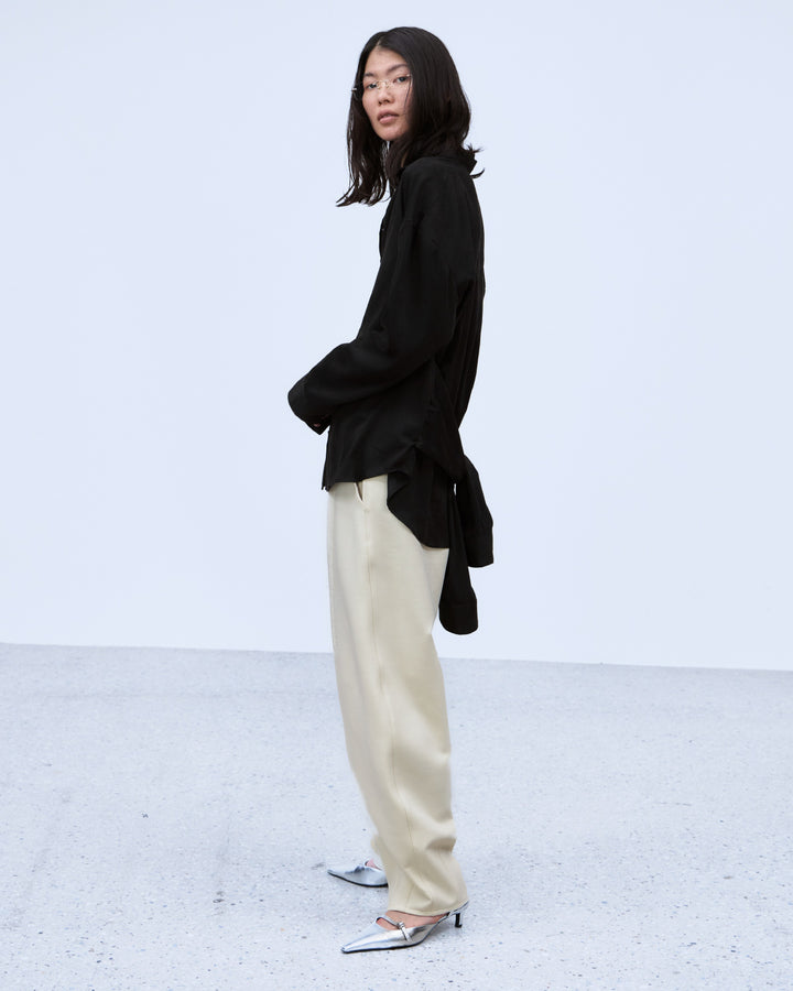 BONDED CURVED SILHOUETTE PANTS