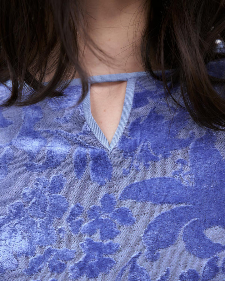 VELOUR JACQUARD TOPS