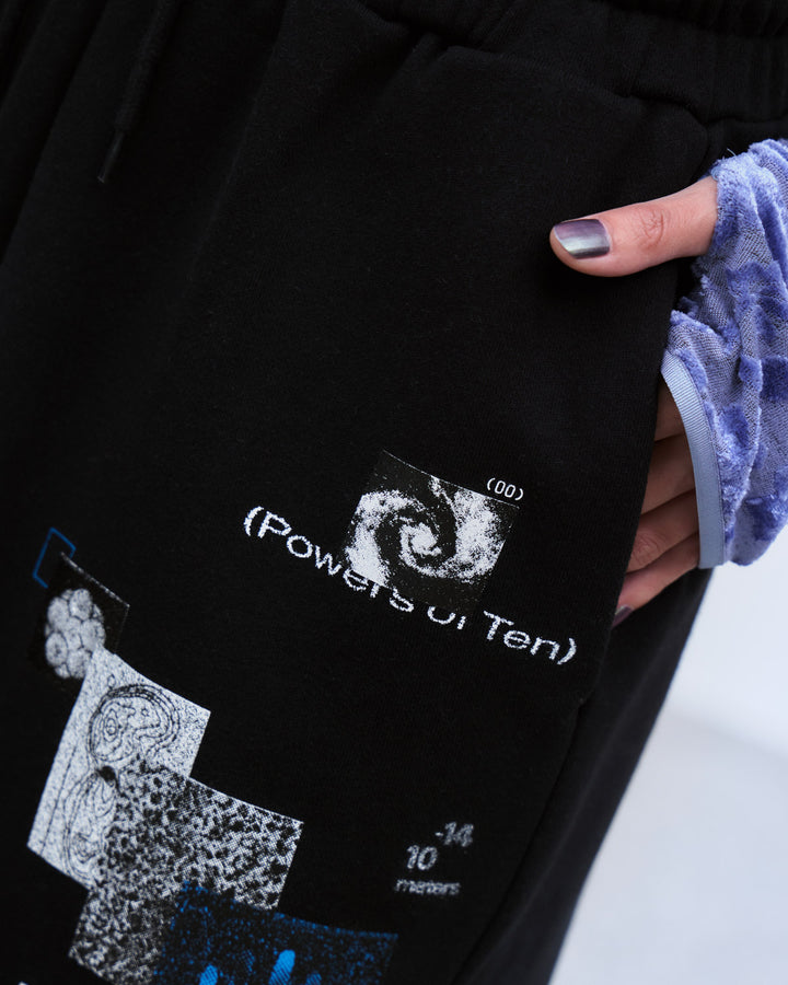 MICROCOSMOS GRAPHIC SKIRT