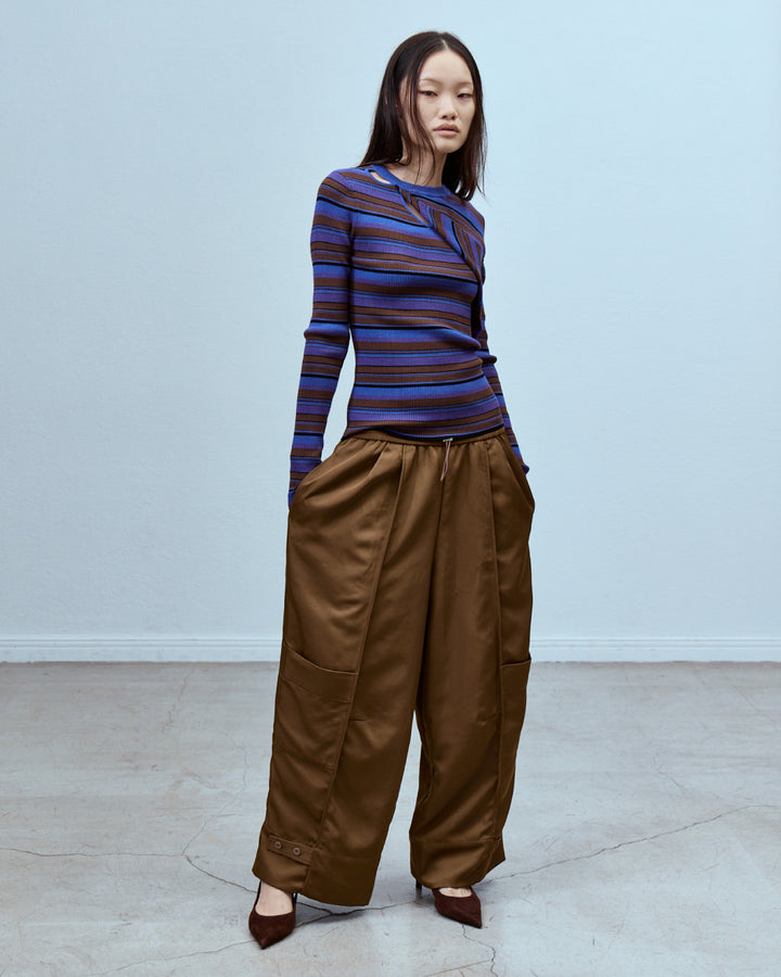ASYMMETRY SLANT-FLAP RIB KNIT