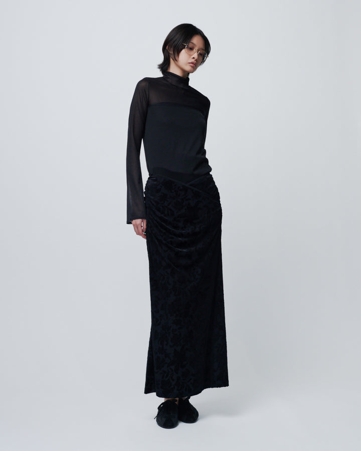 BOTTLENECK SHEER TOPS
